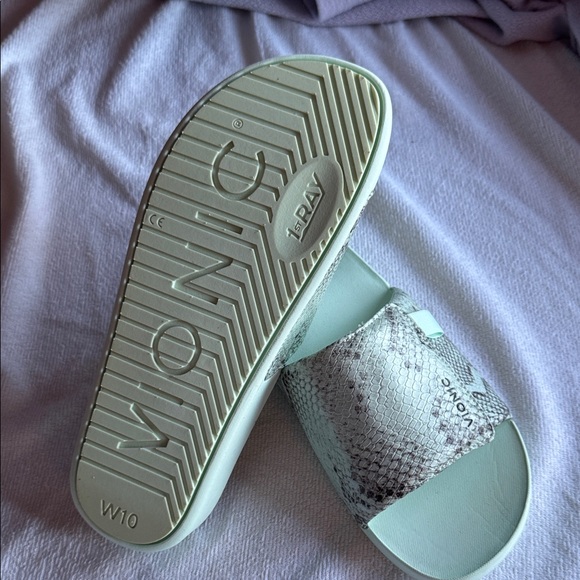 Vionic Mint Snake Pattern Slides - Picture 3 of 3